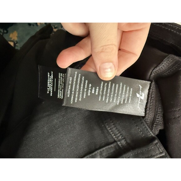 7 For All Mankind Darted Boyfriend Coated Jogger Pants 32 High Waisted Black - Picture 11 of 11